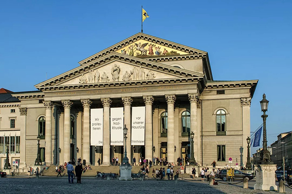 德国法国多家剧院因疫情关门，文艺行业陷入沉寂
