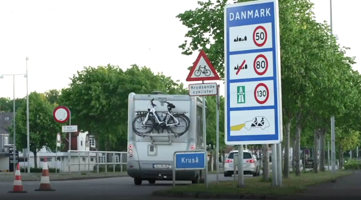 德国人来度假，丹麦边境排队8公里