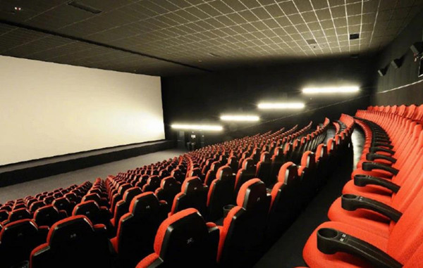 2020年中国电影票房首次成为全球第一大票仓
