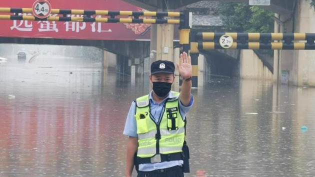 湖北多地遭遇特大暴雨引發內澇  逾10萬人受災