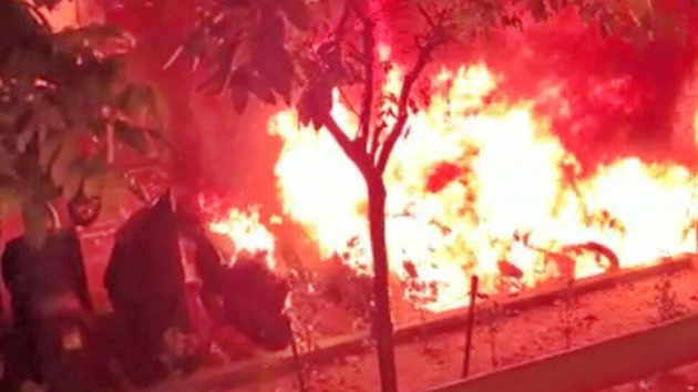 有片｜葵涌荔景邨14輛電單車遭縱火 幸無人受傷