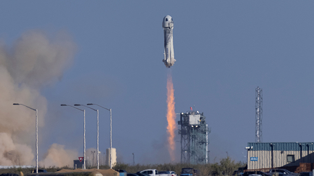 藍色起源飛船再升空 短暫停留太空後返回地球