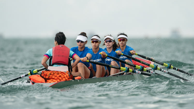 海岸賽艇香港環島大賽 港隊精英稱霸三大組別