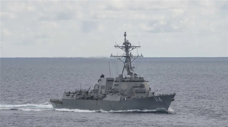 美海軍驅逐艦正在穿越台灣海峽 東部戰區回應：挑釁虛偽徒勞