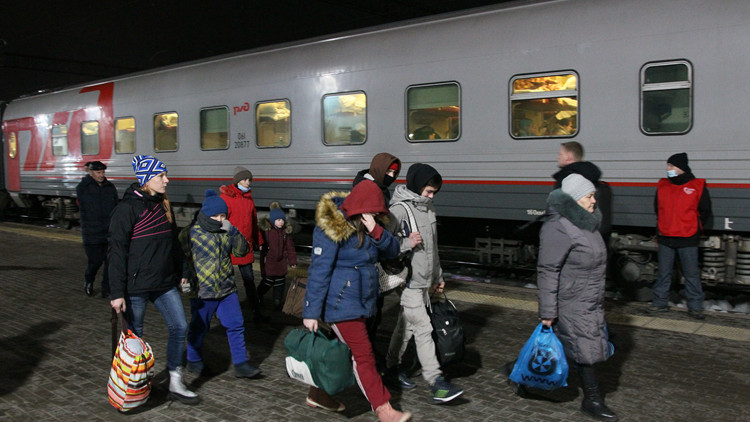 俄官方：過去24小時4700多人從頓巴斯進入俄羅斯