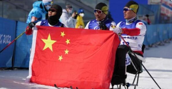 第4金！中國隊包攬越野滑雪男子長距離坐姿組比賽金銀牌