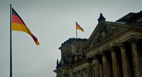 德國聯邦政府發言人：德國有意成為烏克蘭的「安全保證人」
