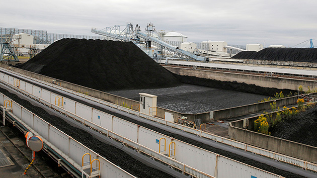 日本：將分階段實現停止進口俄羅斯煤炭