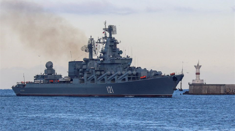 俄軍：黑海艦隊有艦艇起火 引發爆炸並嚴重受損
