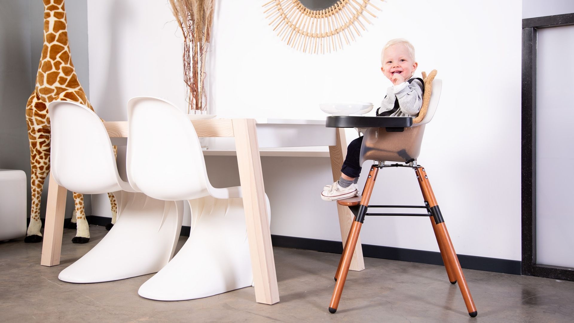 【家居】比利時嬰幼兒品牌登港 高腳餐椅新手爸媽必備