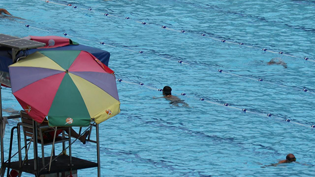 帝琴灣會所泳池女童遇溺亡 救生員「夾口供」被判感化