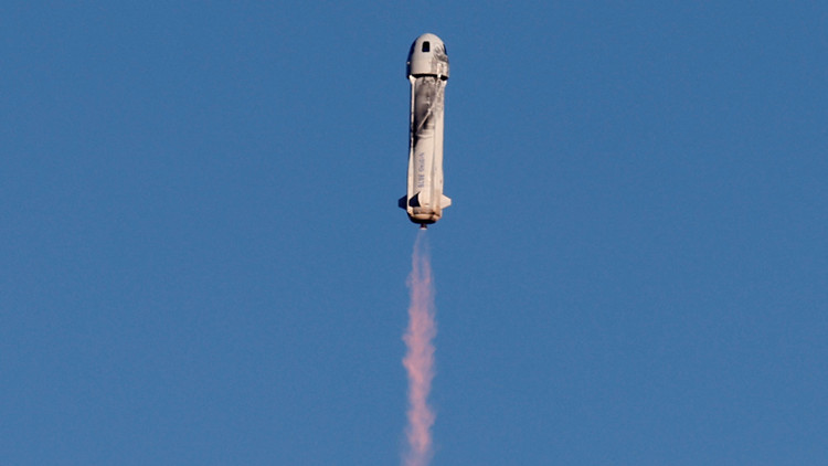 美「新謝潑德」飛行器不載人試飛時火箭墜毀