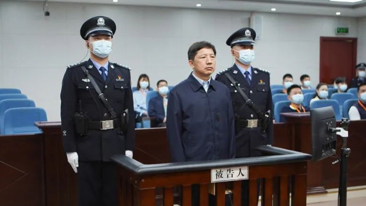 重慶市原副市長、市公安局原局長鄧恢林一審獲刑十五年