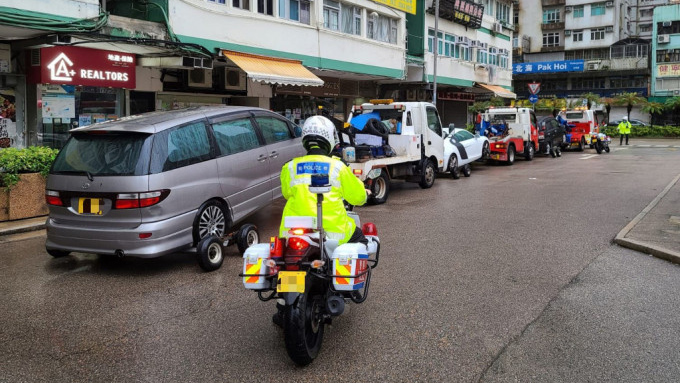 油尖警區打擊違例泊車 發逾1200告票