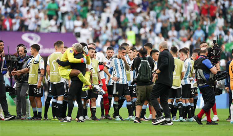 世界盃小組賽戰勝阿根廷  沙特全國放假一天慶祝！