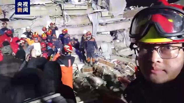 有片 | 【土耳其強震】中國救援隊成功參與營救首位幸存者