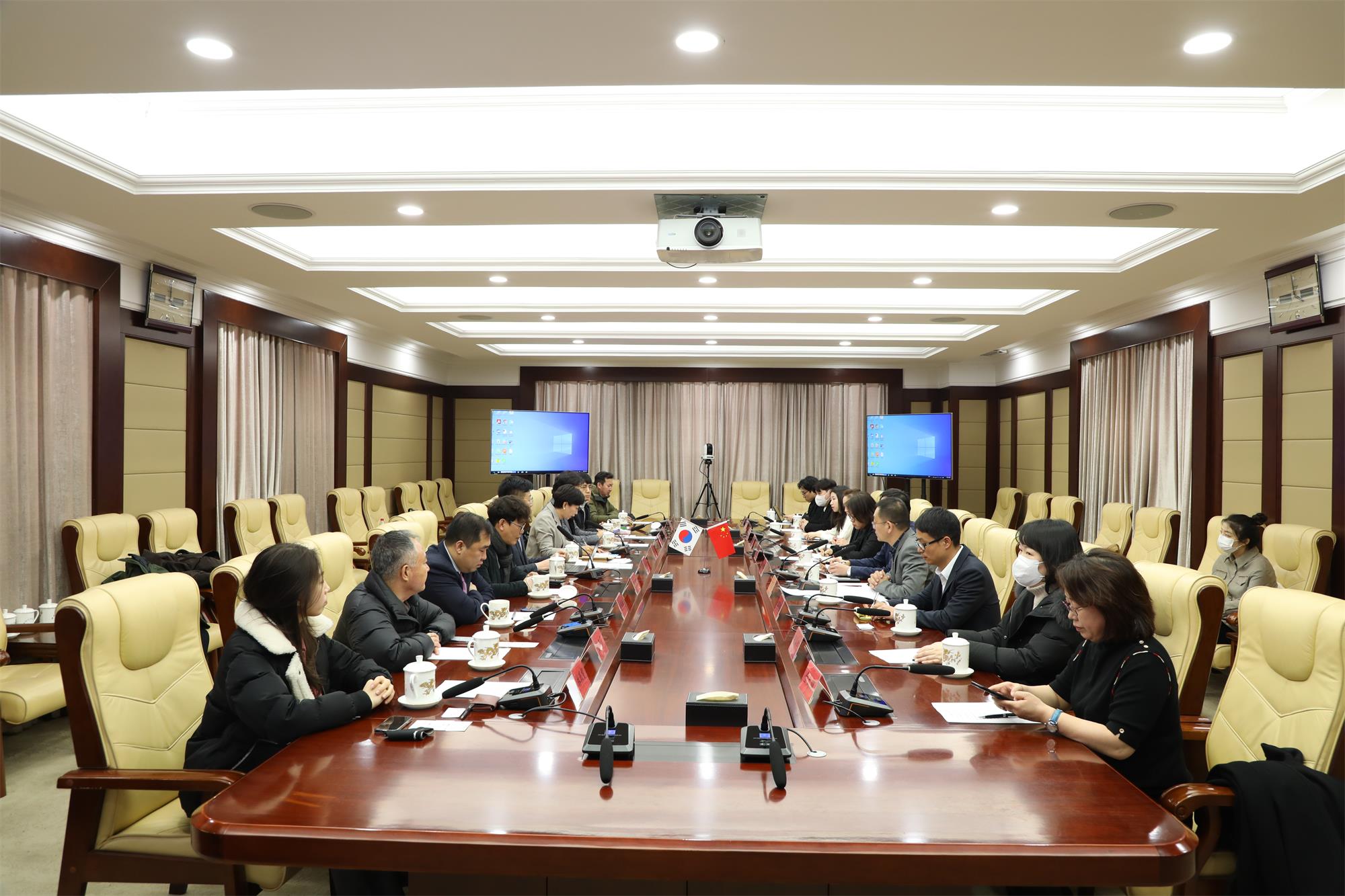 黑龍江與韓國中小企業投資合作考察團交流座談促合作