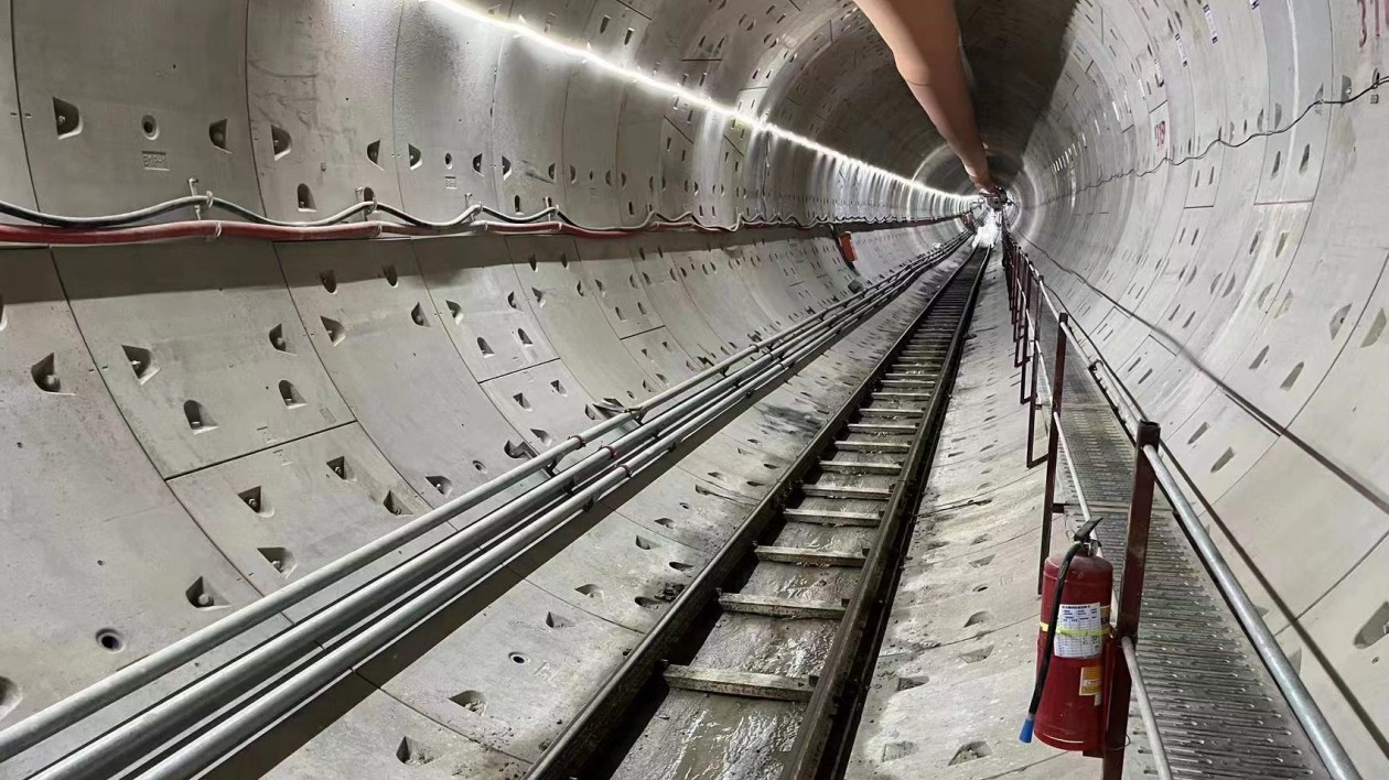 廣州地鐵兩新線再添隧道雙線貫通