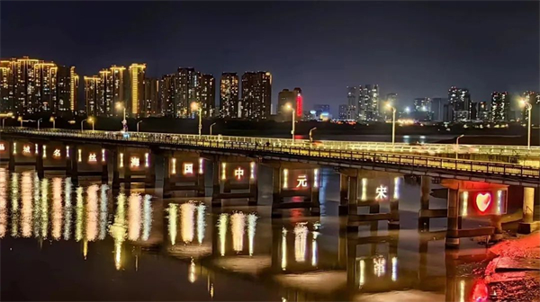 晉江、洛陽江兩岸照明提升工程全面亮燈 泉州再現光明之城