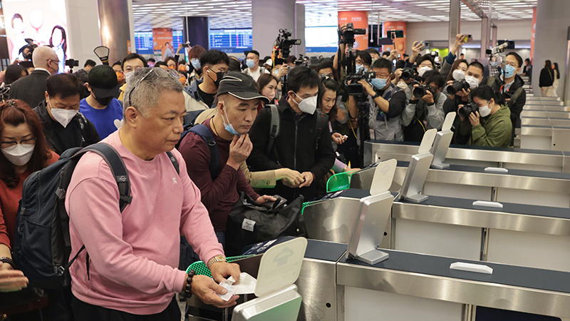 內地多個城市往香港高鐵票售罄