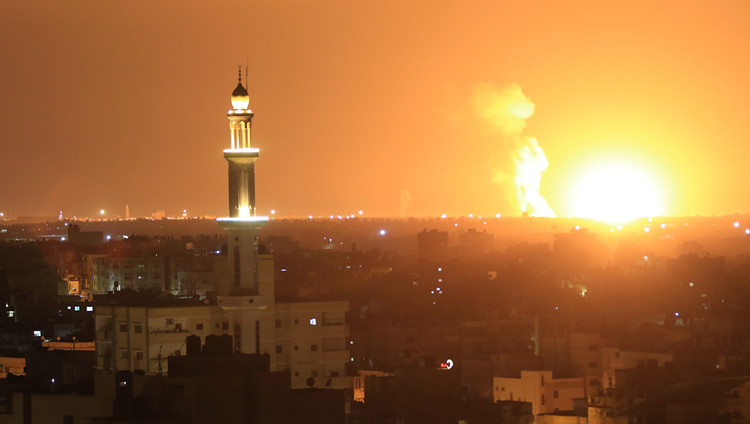 以軍空襲加沙地帶巴勒斯坦武裝目標 致至少12人死亡