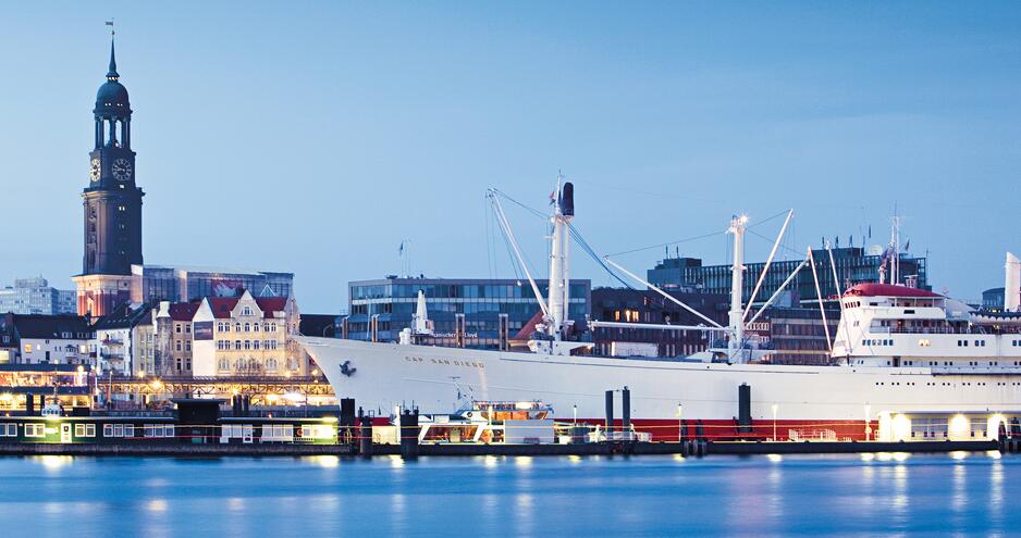 中遠獲准收購漢堡港CTT碼頭24.99%股權