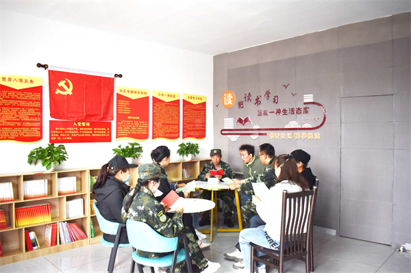 黑龍江塔河縣瓦拉干鎮組織開展全民閱讀系列活動