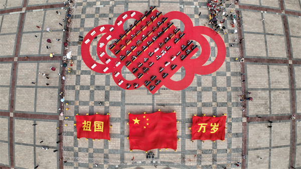 百台鋼琴奏響新樂章 惠東舉行慶祝中國共產黨成立102周年活動