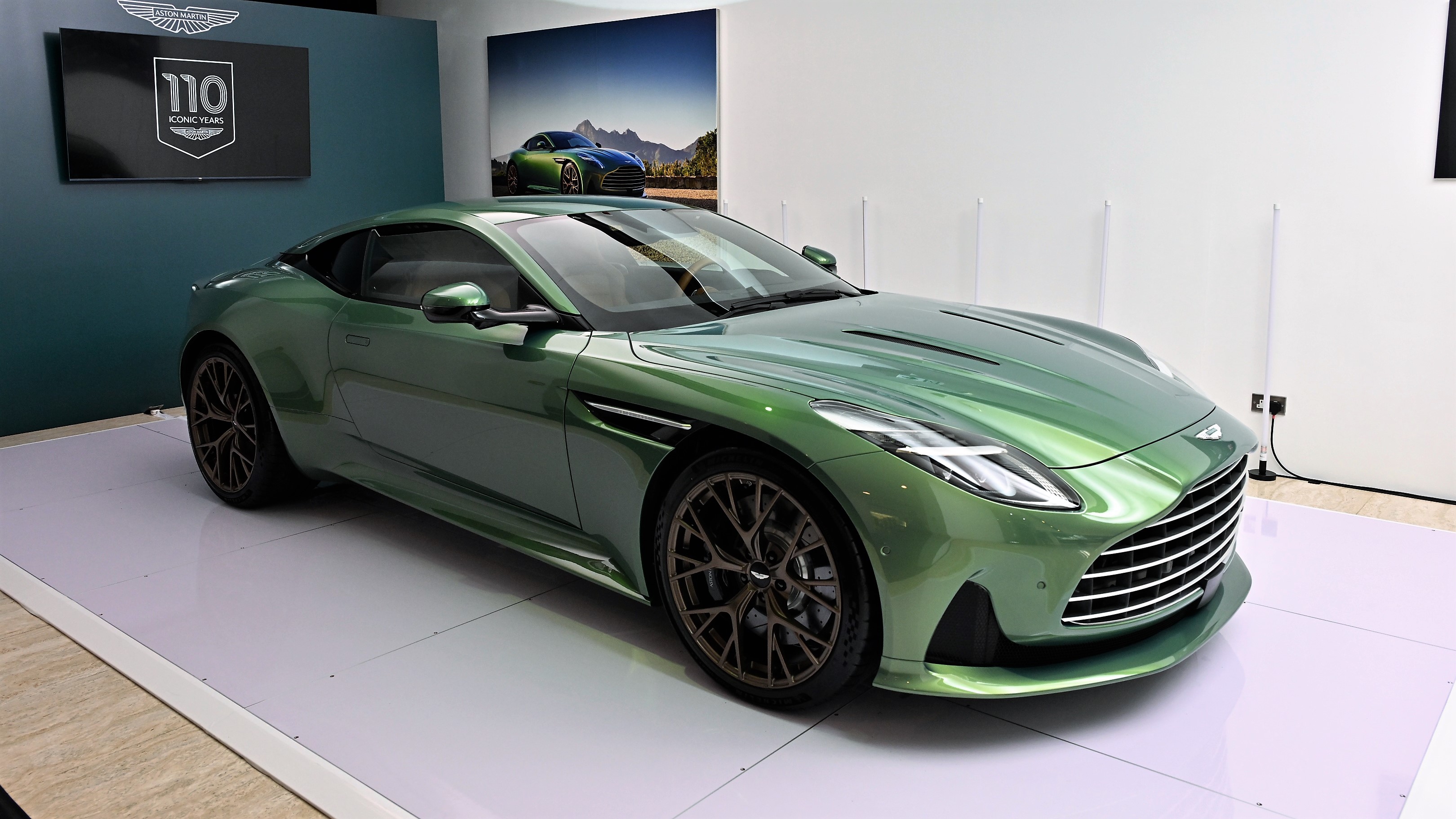 【汽車】Aston Martin DB12全球首部SUPER GT跑車抵港