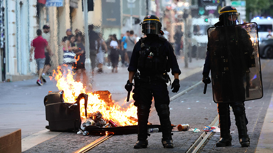 【不吐不快】法國騷亂敲警鐘 社會不公釀悲劇
