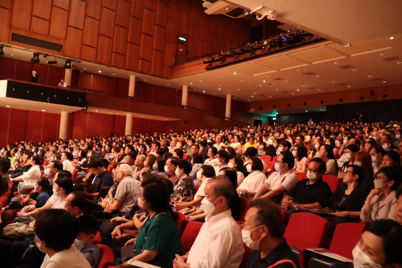 深圳鋼琴音樂季「明日之星」鄒靜怡在香港大會堂奏響鵬城強音
