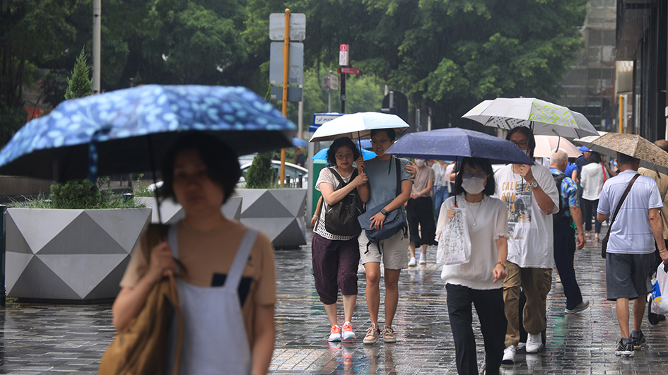 黃色暴雨警告信號生效 昂坪360纜車服務延遲開放