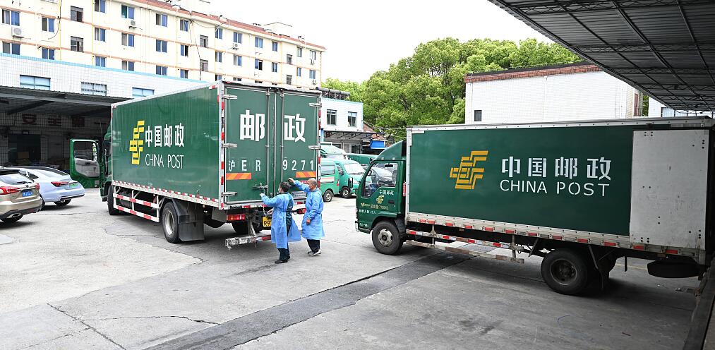 前7月中國快遞業務量703.0億件 同比增15.5% 深圳排第三