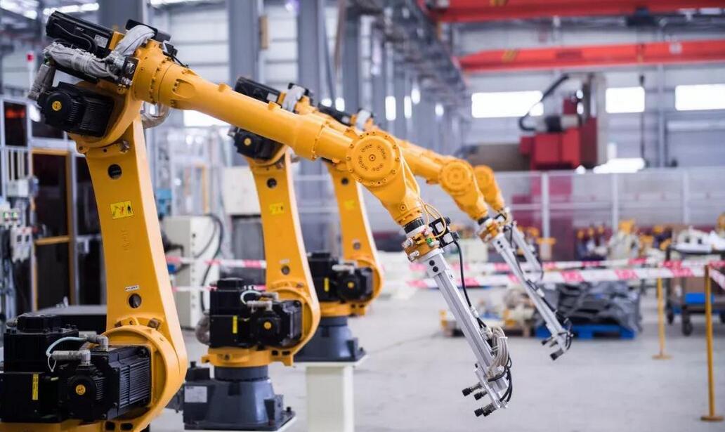 工信部：中國製造業機器人密度達每萬名工人392台
