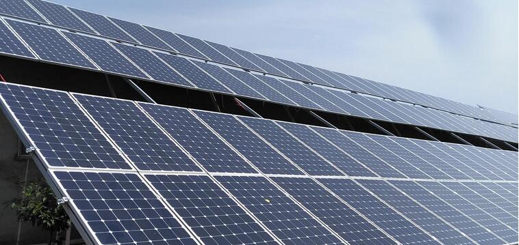 前7個月中國太陽能發電裝機容量同比增逾四成