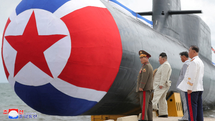 金正恩出席朝鮮首艘戰術核攻擊潛艇入水典禮