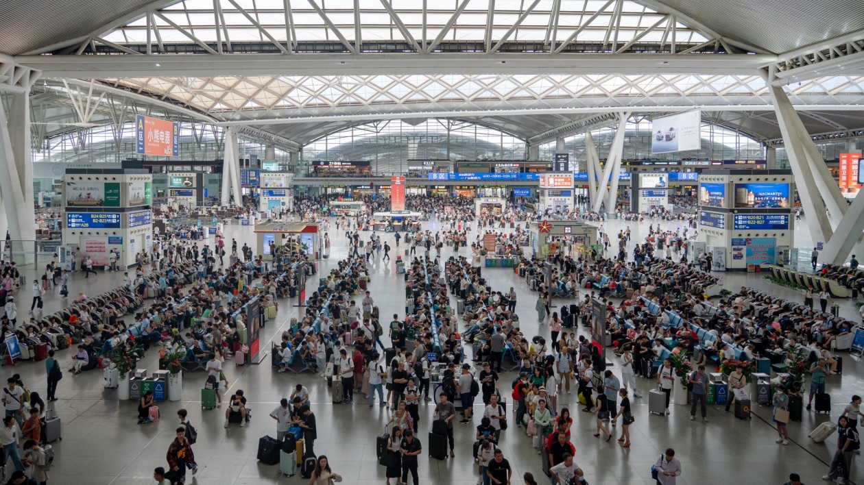 國慶假期首日開始售票 廣鐵預計發送旅客2768萬人次