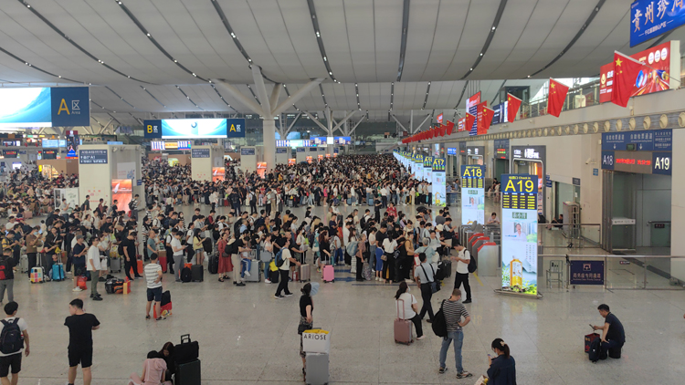 鐵路雙節「超級黃金周」運輸啟動 深圳北站或將迎來客流最高峰