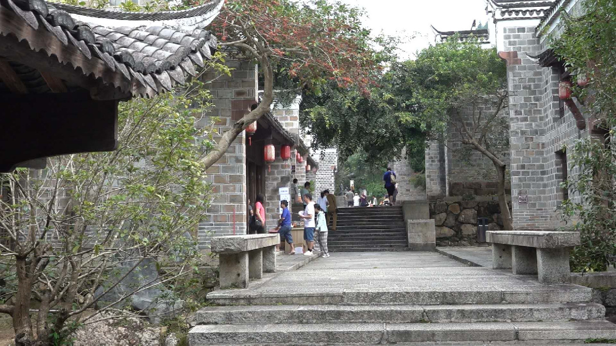 廣東新豐「雙節」假期多個景區迎來遊客高峰 同比增長110%