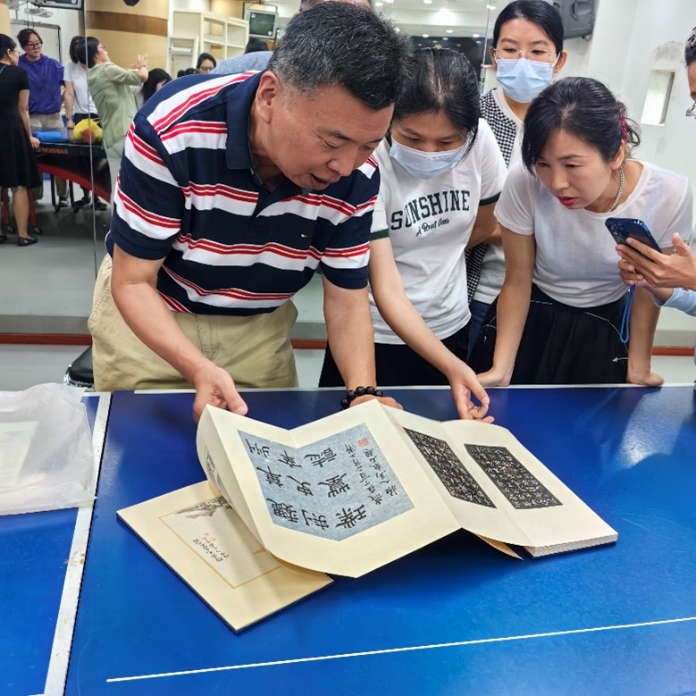 深圳圖書館第四期古籍修復技術培訓班開課