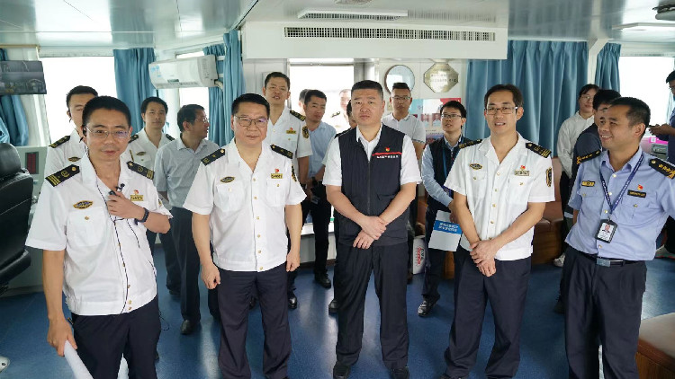 深圳南山區海上搜救中心開展2023年海上綜合應急演練