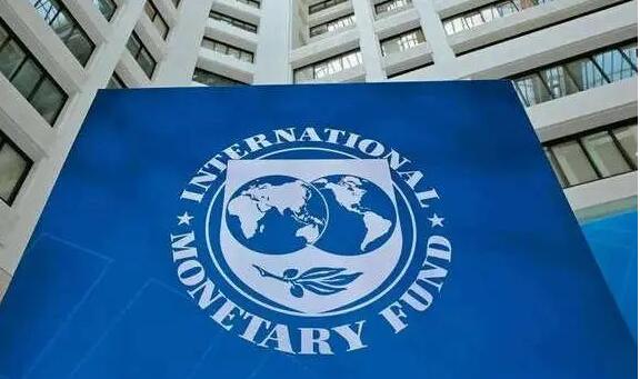 IMF第一副總裁：政策等積極因素促使IMF上調中國經濟增長預期 