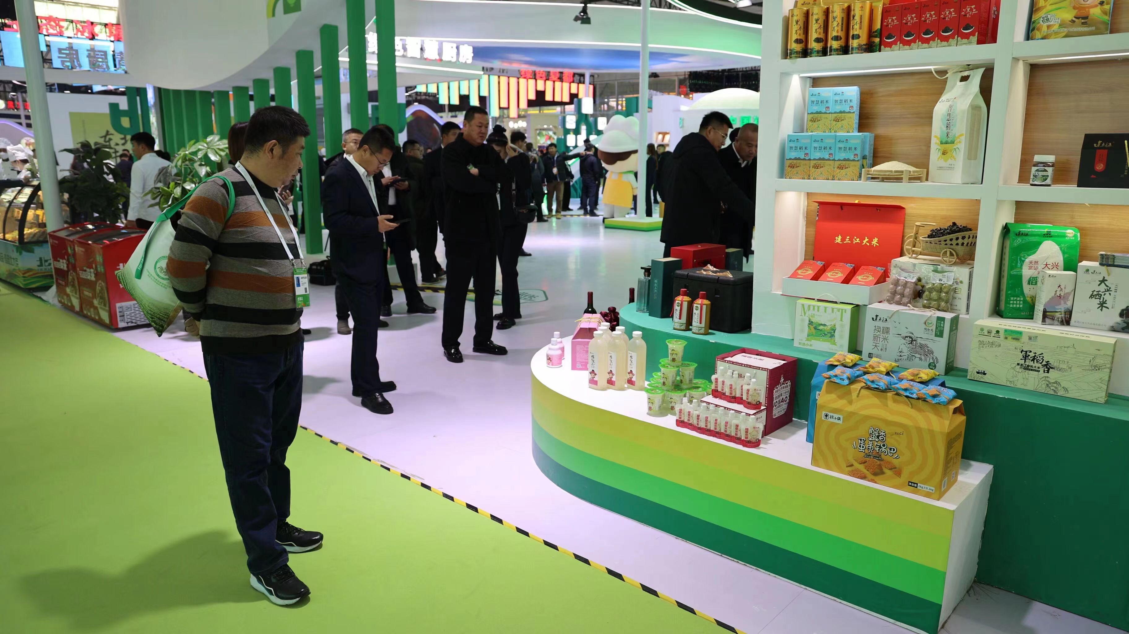 北大荒集團建三江分公司攜73款農產品亮相綠博會