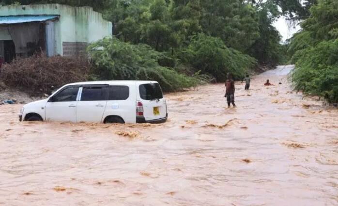 肯尼亞洪災死亡人數升至120人 