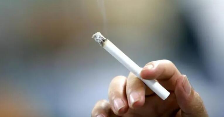 美研究發現吸煙可使大腦萎縮