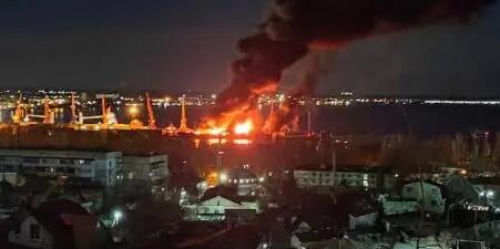 外媒：克里米亞黑海沿岸港口傳出巨大爆炸聲