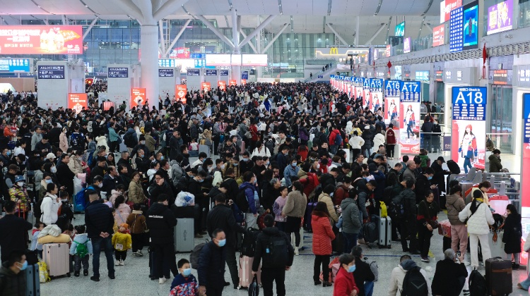 深圳鐵路預計發送旅客超1000萬人次  2024年「最火」春運正式啟動