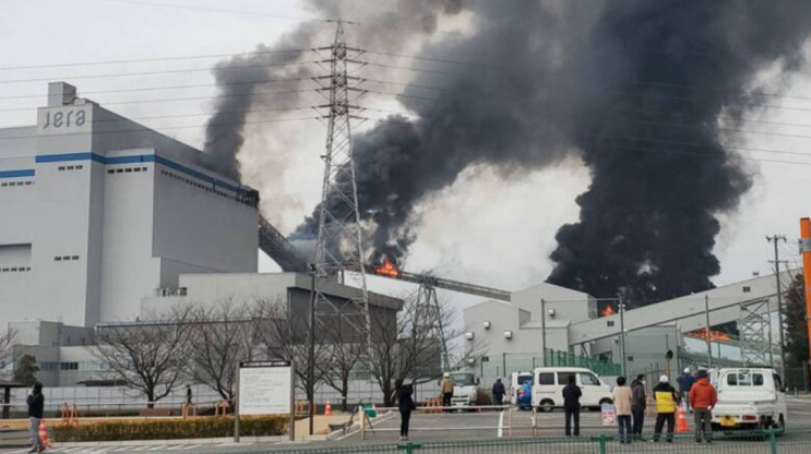 日本發電廠爆炸 300米外民眾聞巨響感受似地震