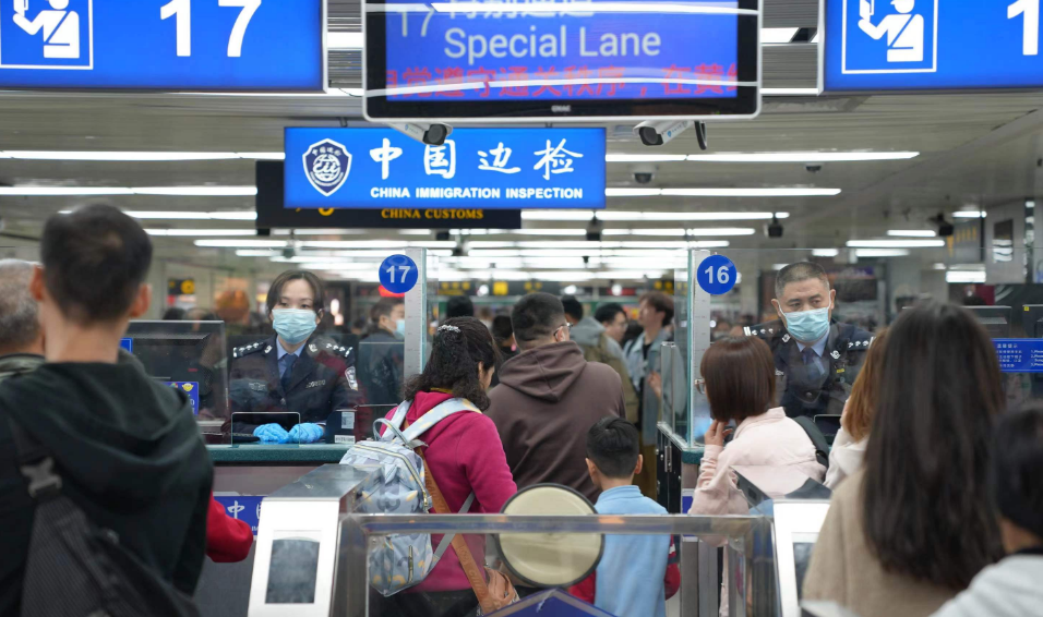創新高！春節期間深港口岸出入境旅客超過500萬人次  香港居民與內地旅客佔比99%