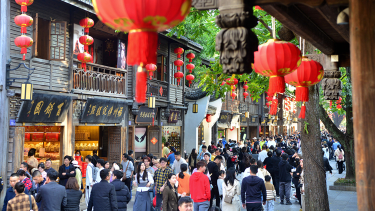 中旅春節接待遊客108萬人次 收入同比增46%